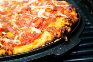 Przepisy na pizzę z wykorzystaniem lokalnych składników: Wspieraj lokalne uprawy